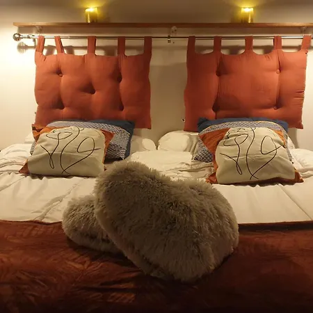 Love Room- Spa- Escale Amoureuse Puygaillard-de-Quercy Exterior foto