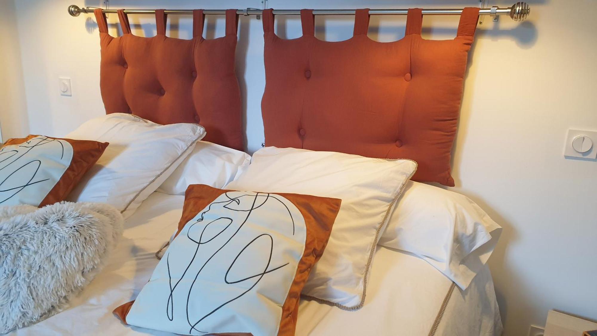 Apartment Room- Spa- Escale Amoureuse Puygaillard-de-Quercy